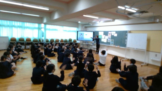 サインエールで応援練習