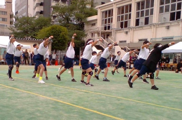 応援団「応援合戦」