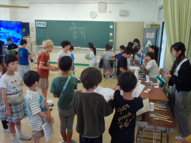 4年2組の様子