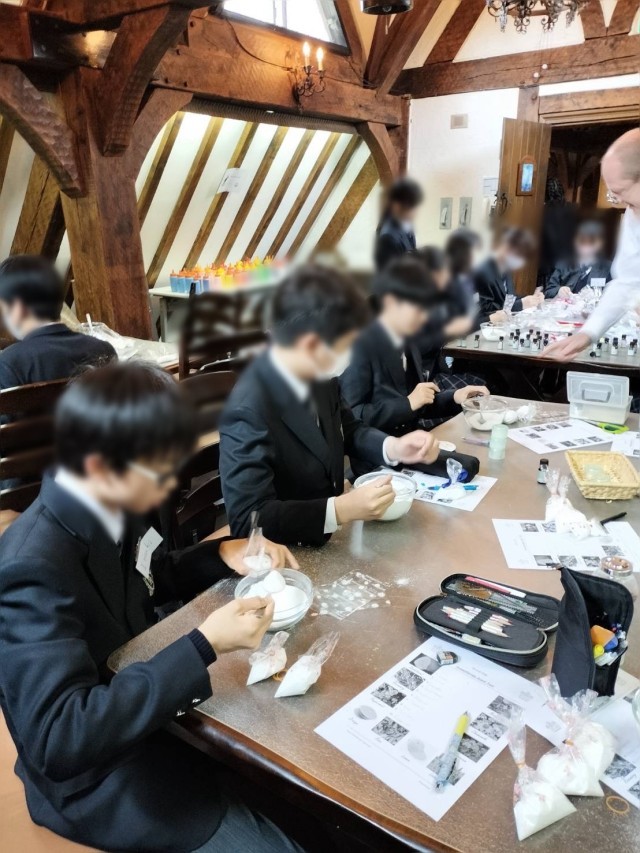 Aromatherapy(バスソルト作り)