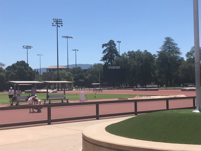 スタンフォード大学